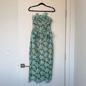 Elliatt Green Leaf Pattern Dress
